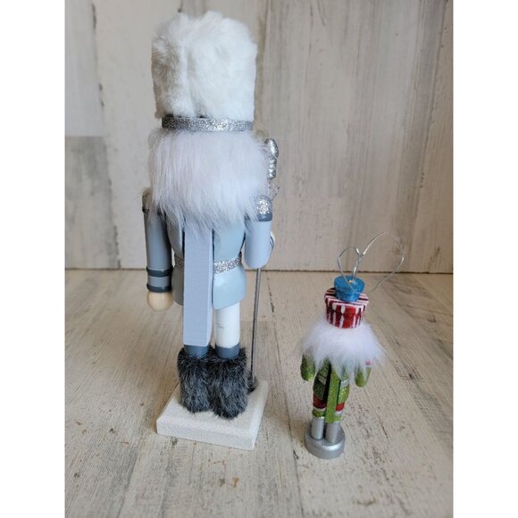Nutcracker ornament figure set glitter Xmas wooden home decor unique - Picture 6 of 8